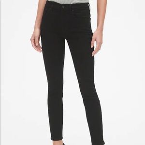 GAP True Skinny 33S Black Jeans